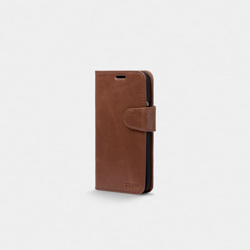 Capa Trunk Wallet iPhone 12 Pro Max - Couro castannho